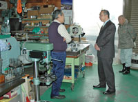 町工場の社長さんから話を聞く