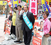 川口市で街頭から訴える
